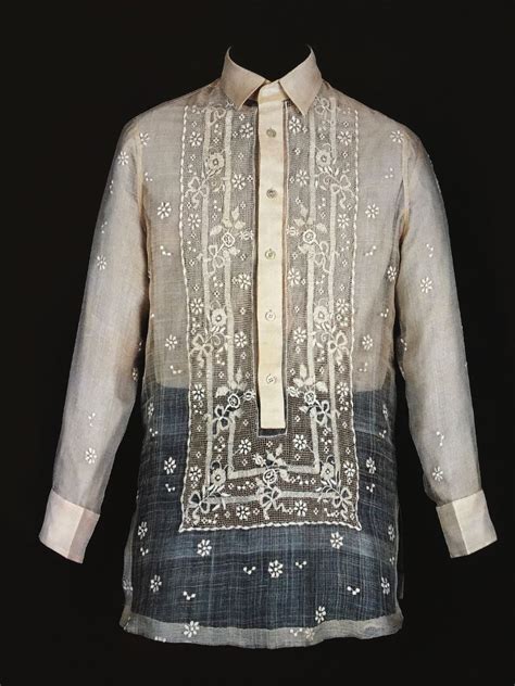 Exploring the Rich History of Traditional Filipino Clothing: Barong .